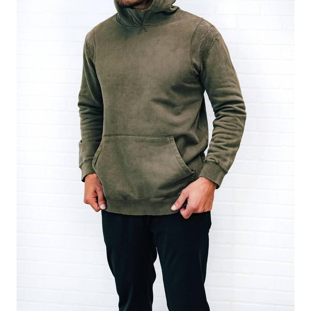 NEW MONO B fleece hoodie in olive